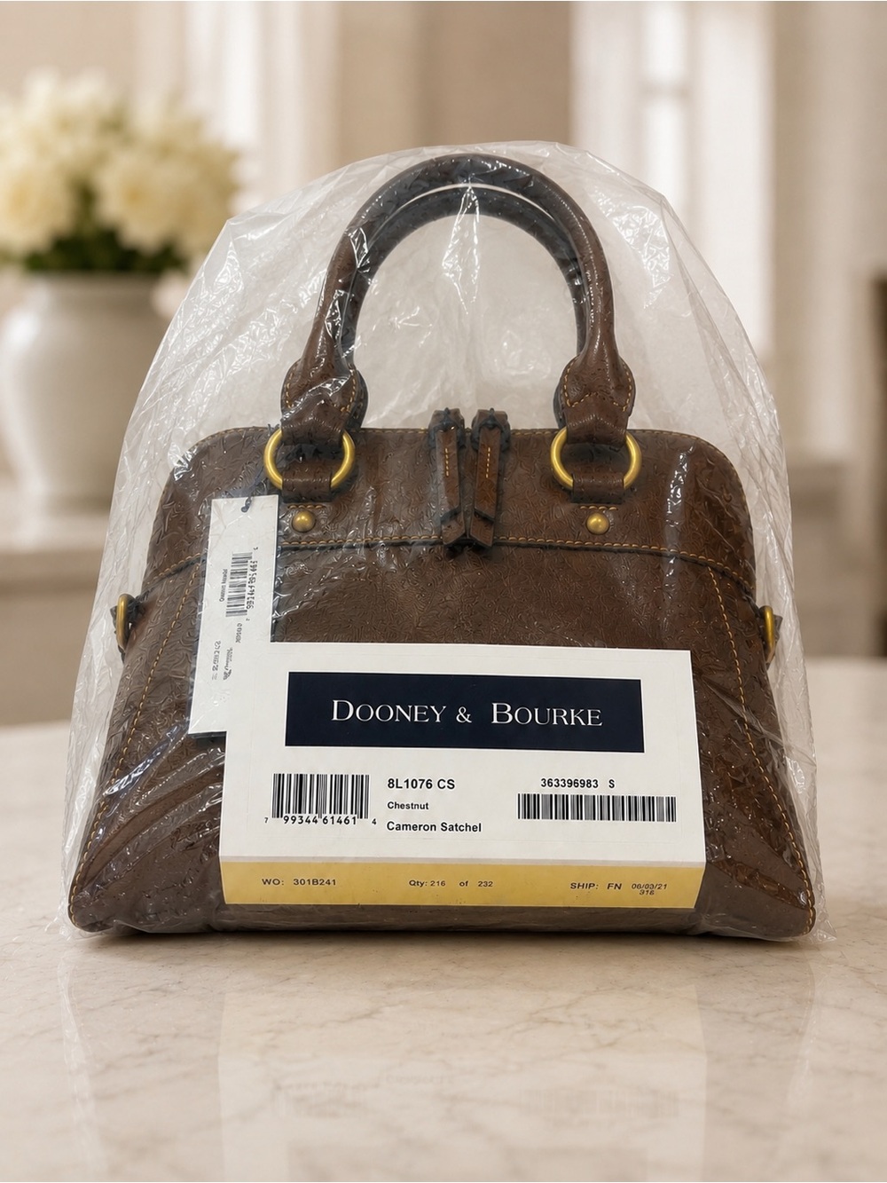 NWT, CHESTNUT Dooney & Bourke Florentine Leather Cameron Satchel - Picture 11 of 11